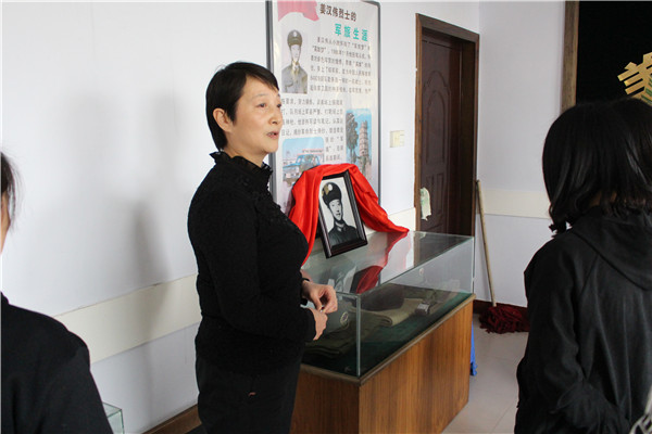 IMG_4323.jpg IMG_4323.jpg