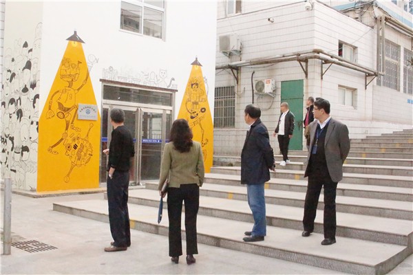 手绘.jpg 手绘.jpg