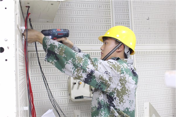 IMG_4705.jpg IMG_4705.jpg