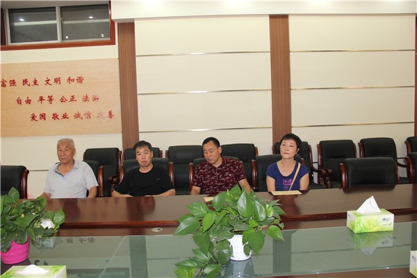 IMG_8220.jpg IMG_8220.jpg