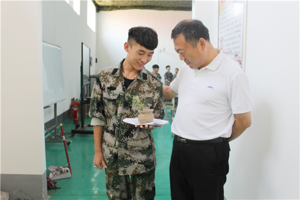 IMG_0569.jpg IMG_0569.jpg