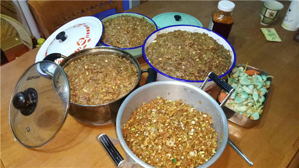 5 老师筹备馅儿.jpg 5 老师筹备馅儿.jpg