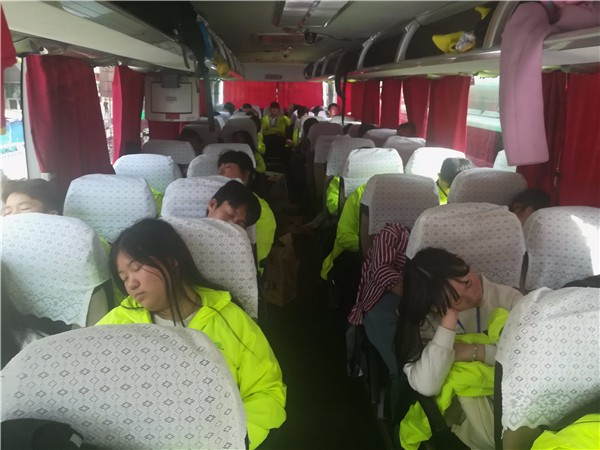 7我们都困了.jpg 7我们都困了.jpg