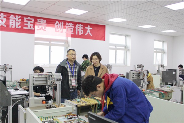 IMG_1015.jpg IMG_1015.jpg