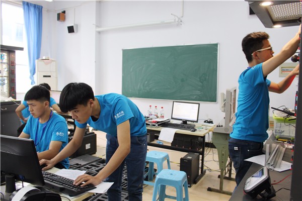 23物联网技术应用赛项现场.jpg 23物联网技术应用赛项现场.jpg