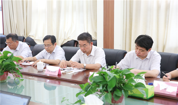 3葛飞副局长、高苑鑫处长参与研讨.png 3葛飞副局长、高苑鑫处长参与研讨.png