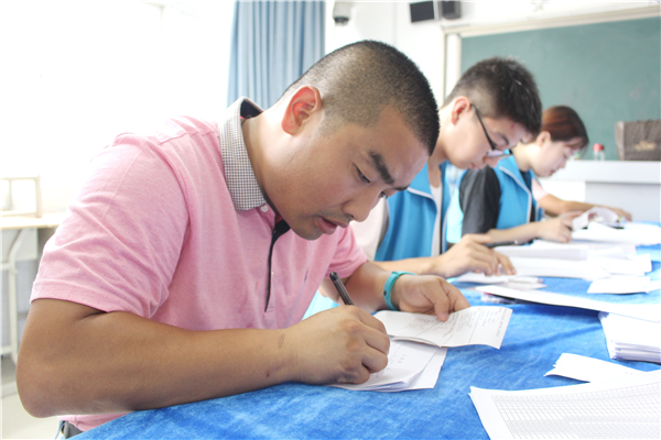 5 分配宿舍 5 分配宿舍