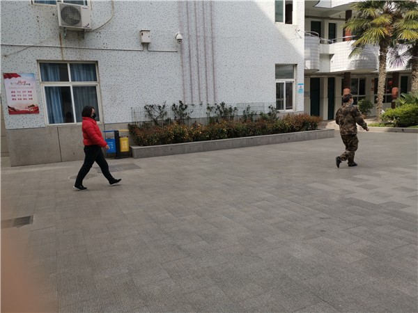 4 学生W被大王学校观察室.jpg 4 学生W被大王学校观察室.jpg