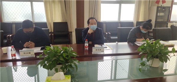 4徐荣新处长进行反馈.jpg 4徐荣新处长进行反馈.jpg