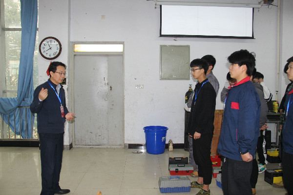 4 zhilengsaixiangcaipanzuoruchangjiangjie.jpg