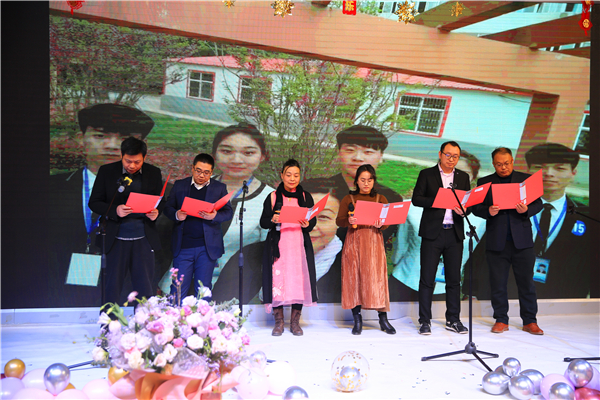 5招办 小合唱《再回首》_副本.jpg