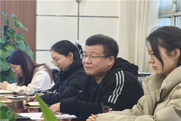 552318902.jpg 552318902.jpg