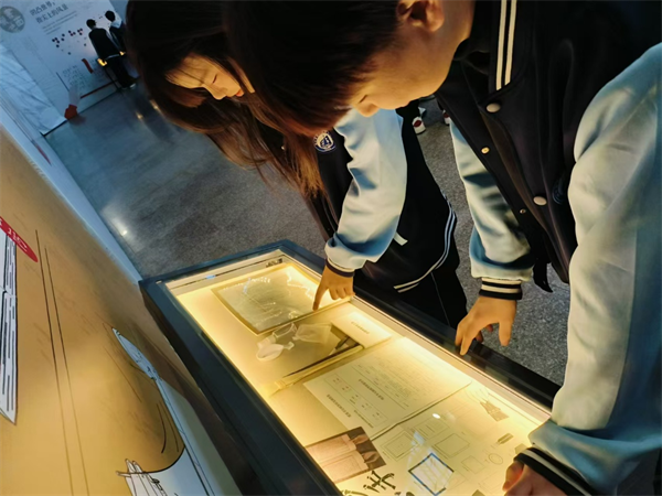 图片3.png 图片3.png